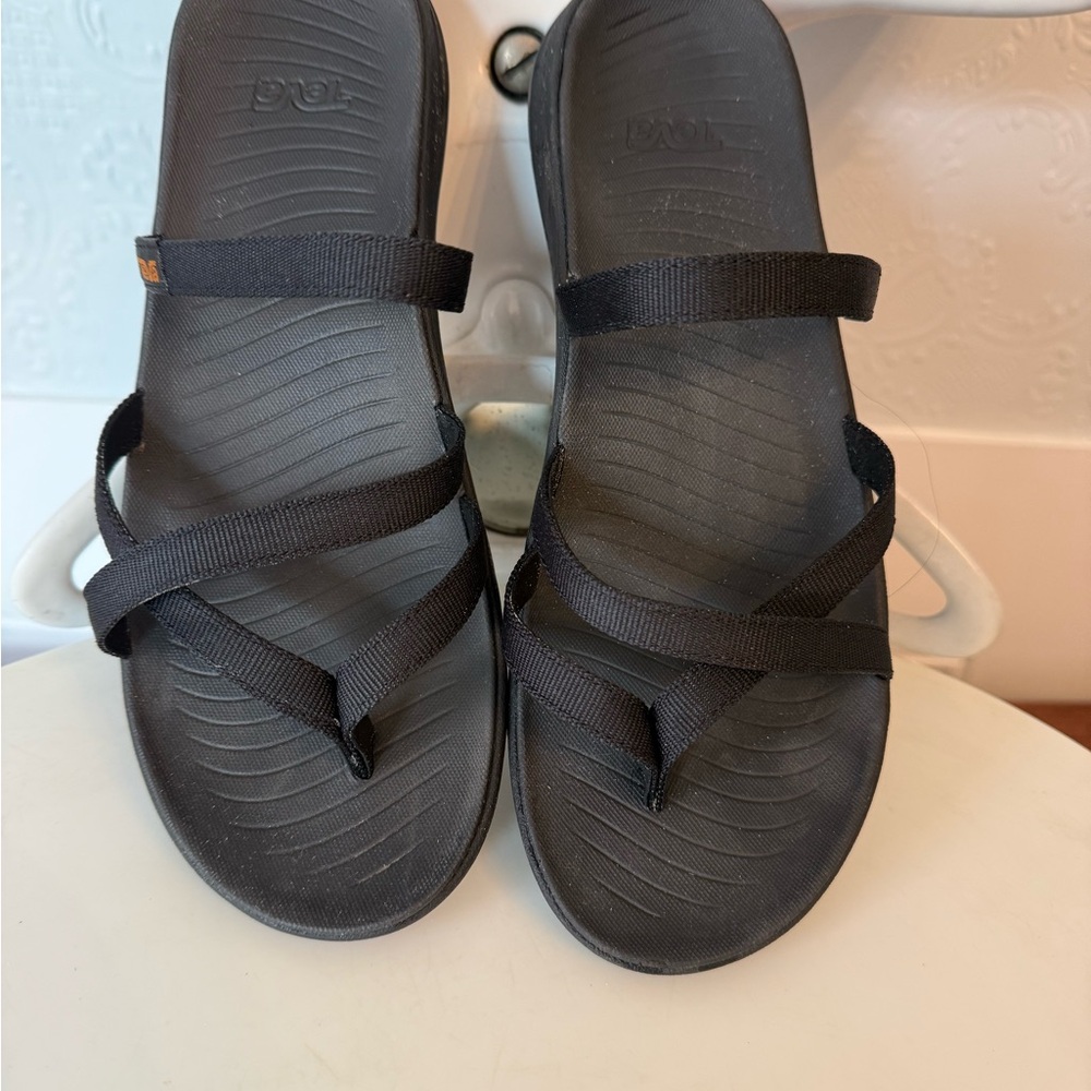 Teva Tirra Traveler Sandal
